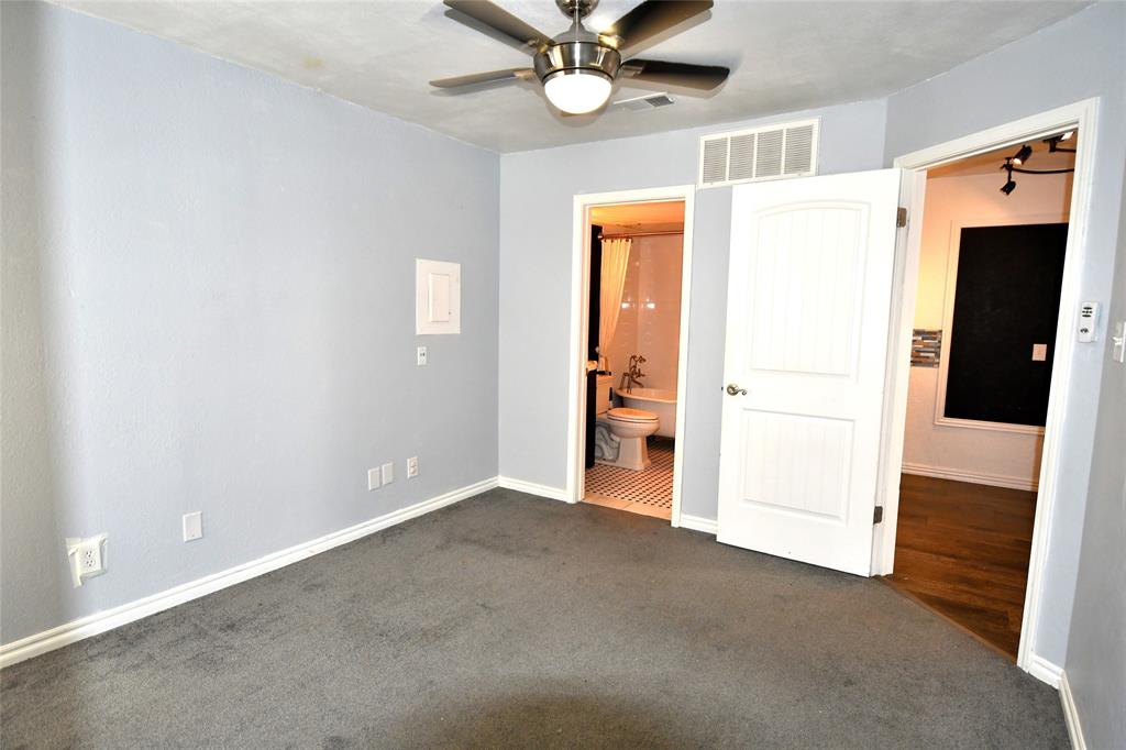 3121 Sondra Drive 204 Property Photo 7