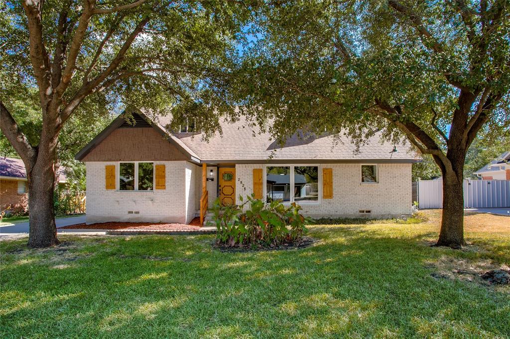 2828 Larkspur Lane Property Photo 1
