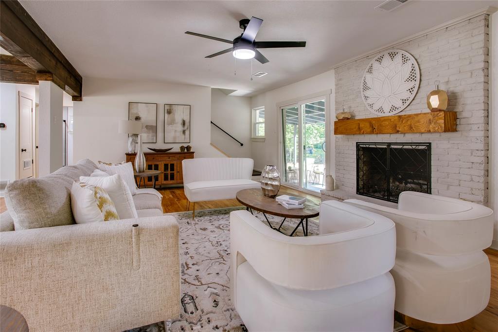 2828 Larkspur Lane Property Photo 3