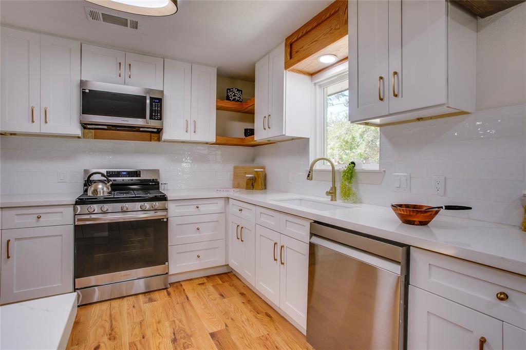 2828 Larkspur Lane Property Photo 15