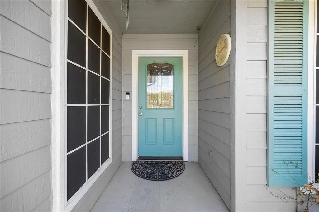 107 W Hubbard Road Property Photo 6