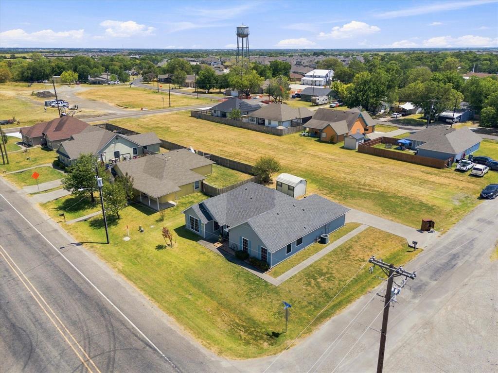 107 W Hubbard Road Property Photo 29