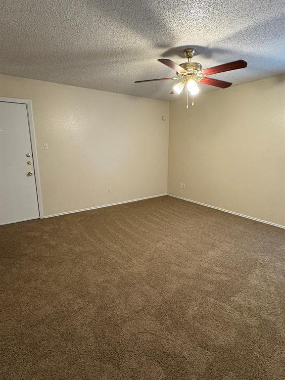 7004 Lincoln Drive Property Photo 14
