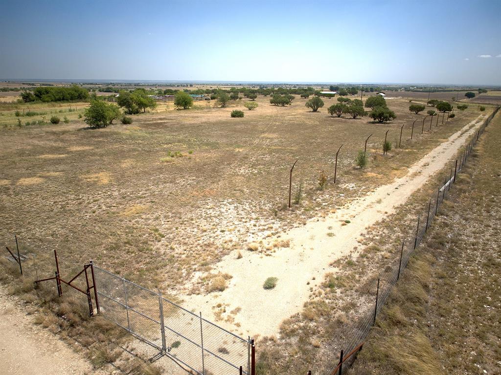 000 County Road 409 Property Photo 7