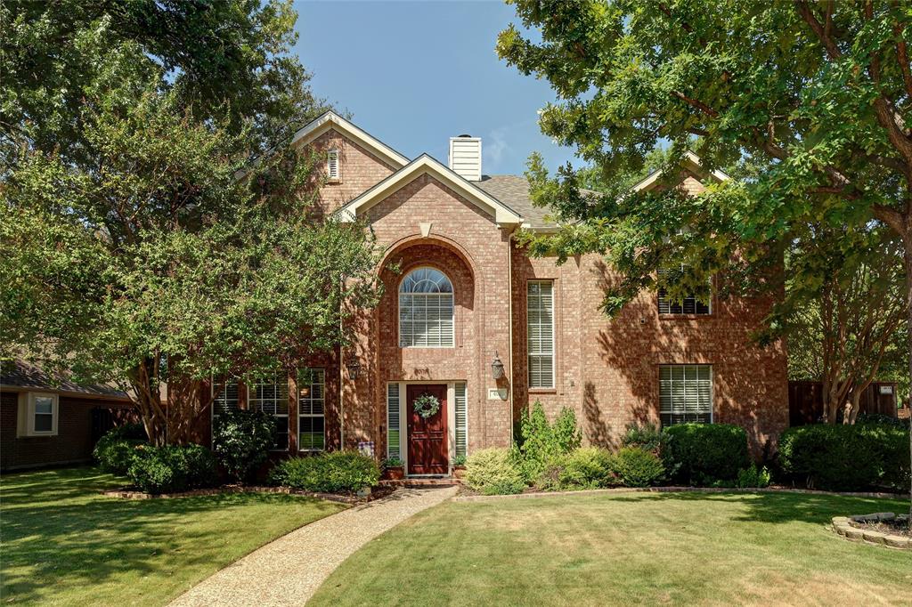 402 Irvine Drive Property Photo 1