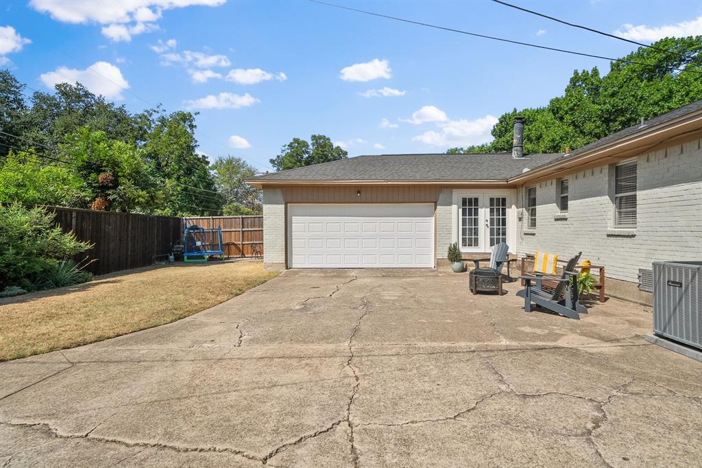 8430 Sweetwater Drive Property Photo 20