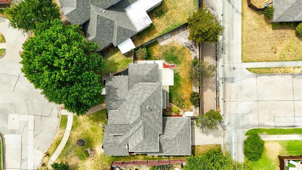 1222 Dentonshire Drive Property Photo 34