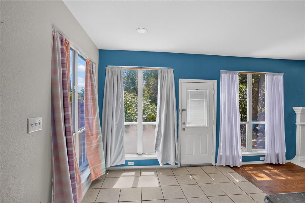 8646 Granville Drive Property Photo 12
