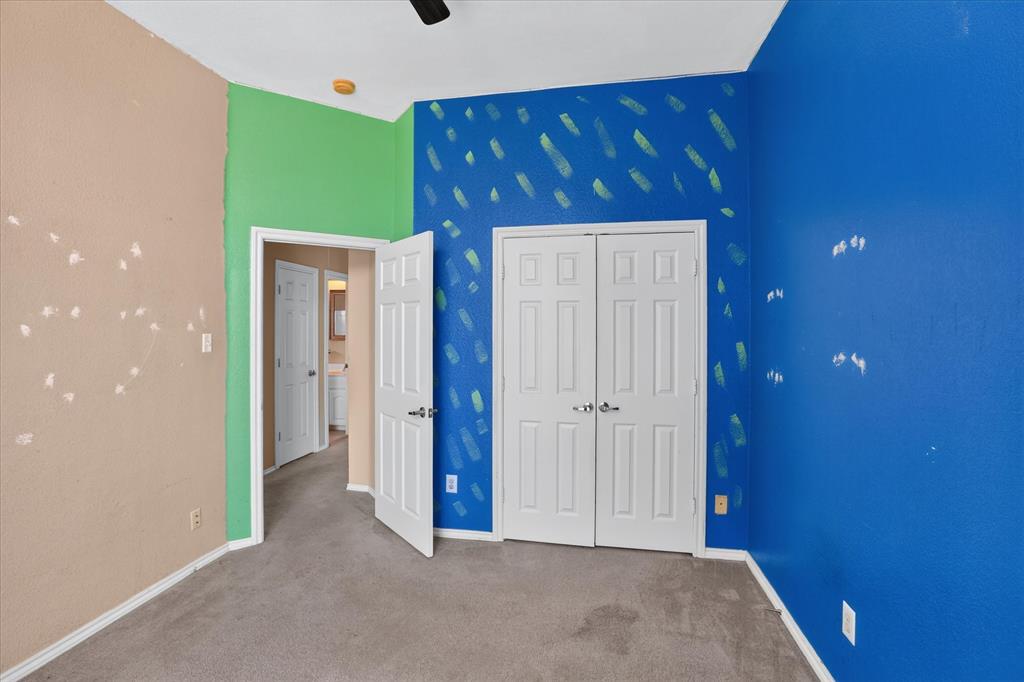 8646 Granville Drive Property Photo 28