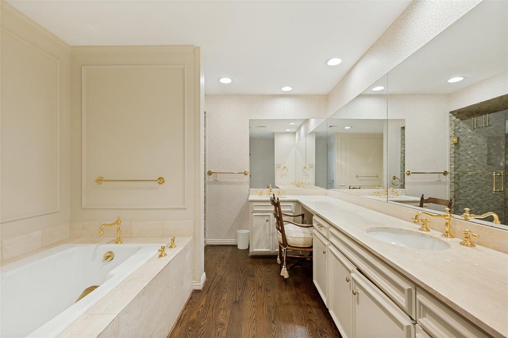 4500 Roland Avenue 805 Property Photo 17