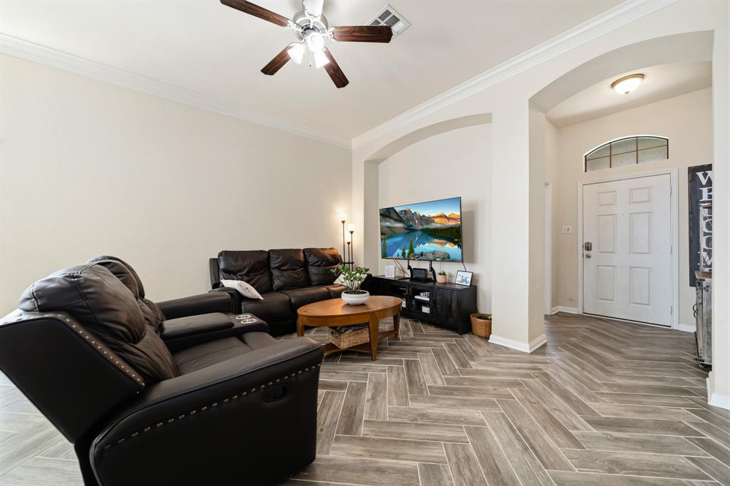 10333 Condor Loop Property Photo 8