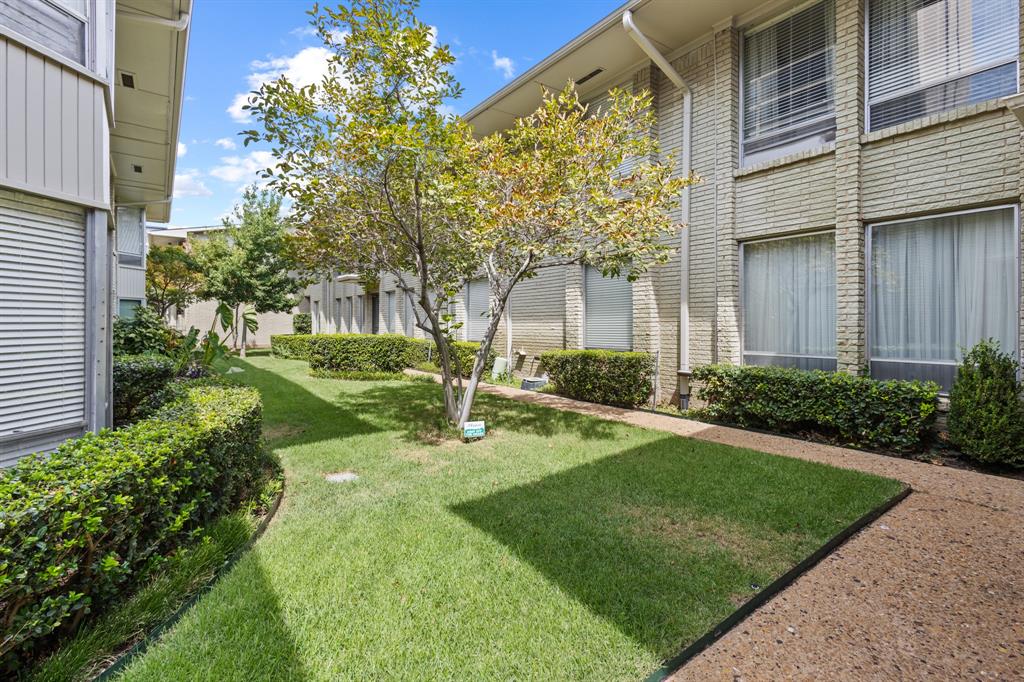 6365 Diamond Head Circle A Property Photo 18