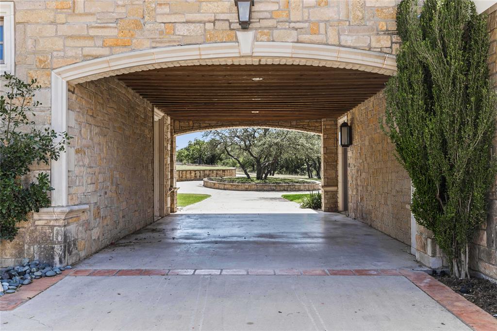 51 Oak Hill Circle Property Photo 8