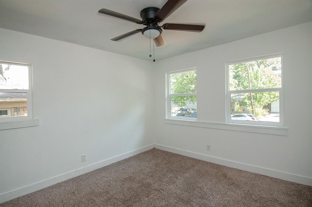 7326 Maringo Drive Property Photo 12