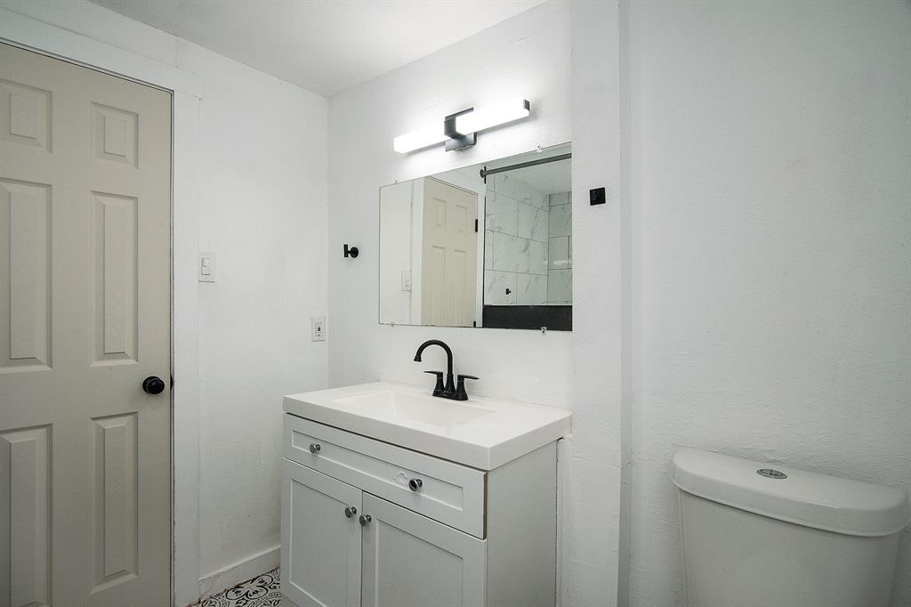 7326 Maringo Drive Property Photo 16