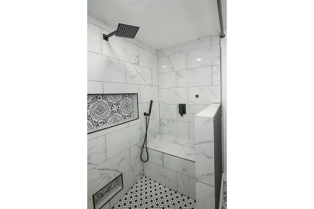 7326 Maringo Drive Property Photo 22