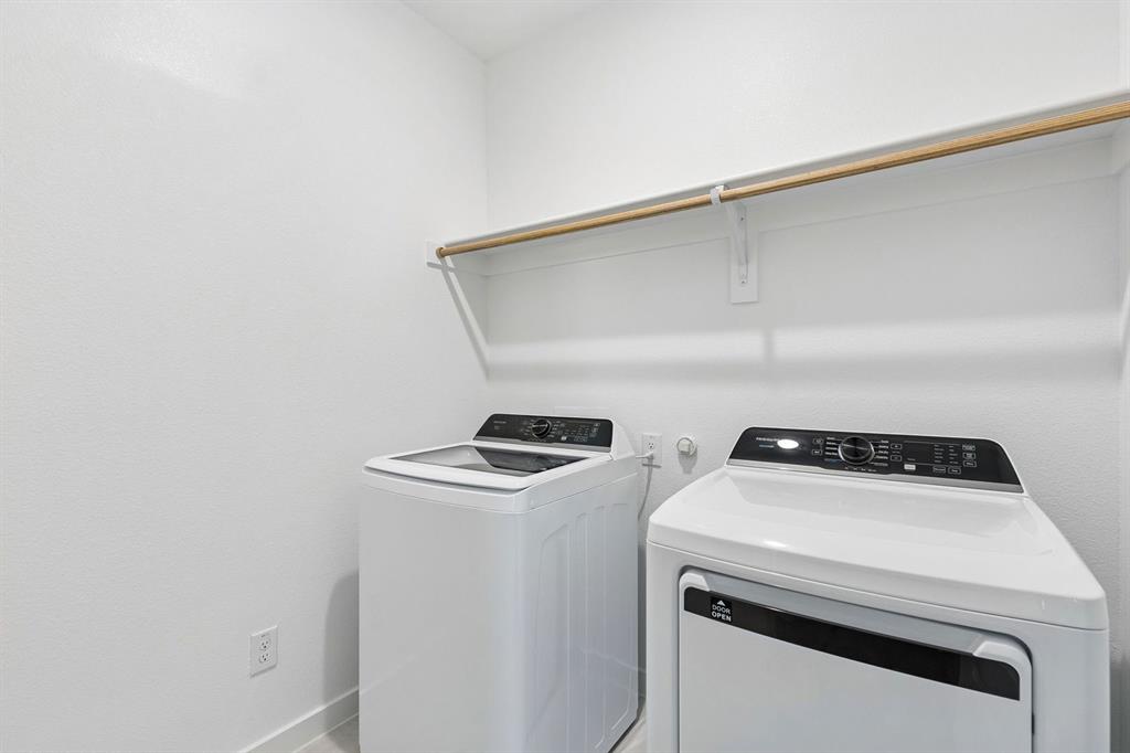 1517 Wild Plum Way Property Photo 19