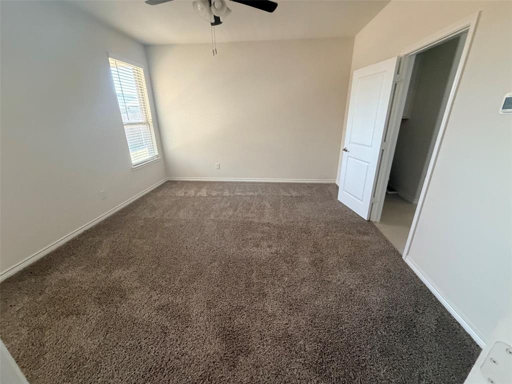 616 Florence Way Property Photo 8