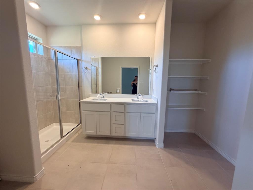 616 Florence Way Property Photo 11