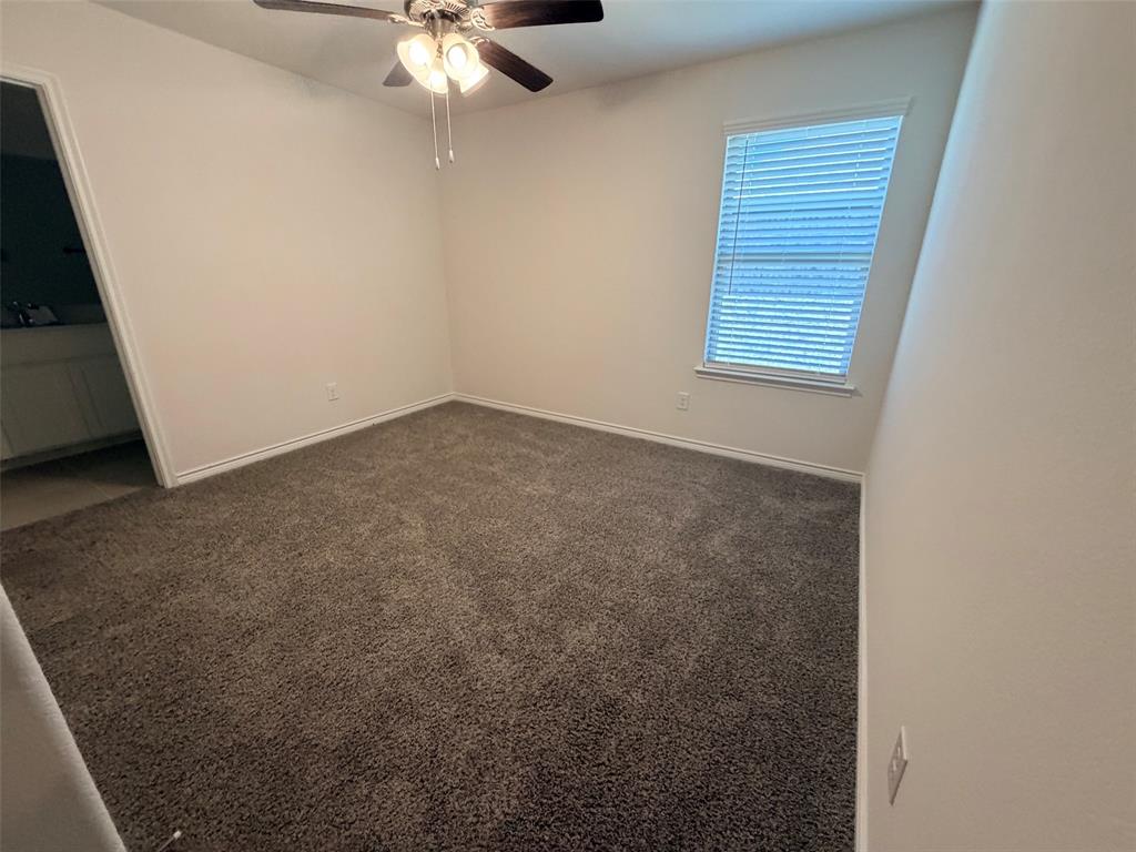 616 Florence Way Property Photo 15