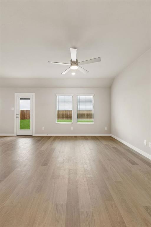 707 Edgehurst Drive Property Photo 16