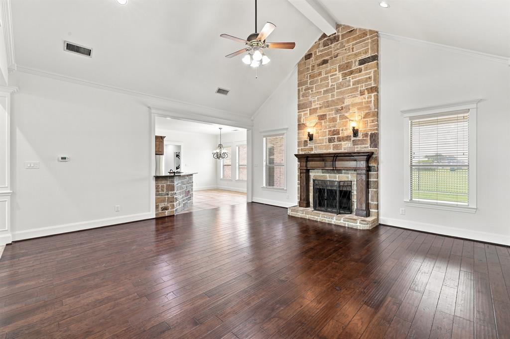 18121 Langford Lane Property Photo 6