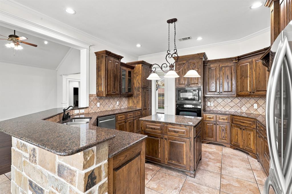 18121 Langford Lane Property Photo 15