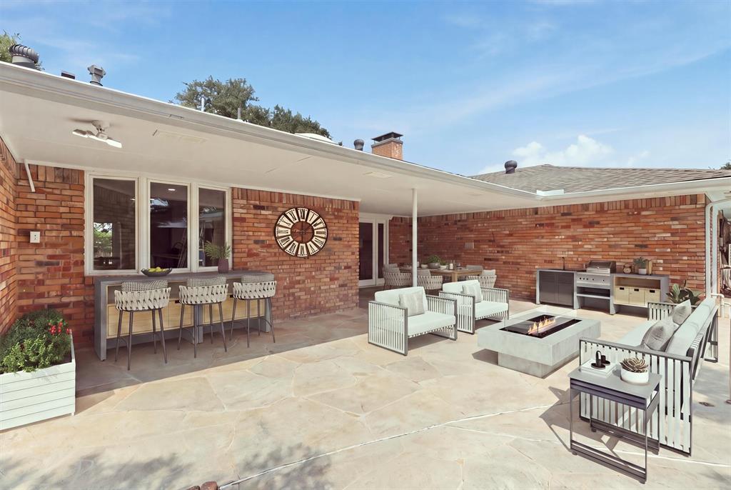 4446 Thunder Road Property Photo 32