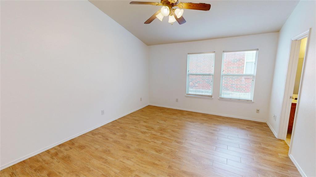 1545 Outerbridge Drive Property Photo 11