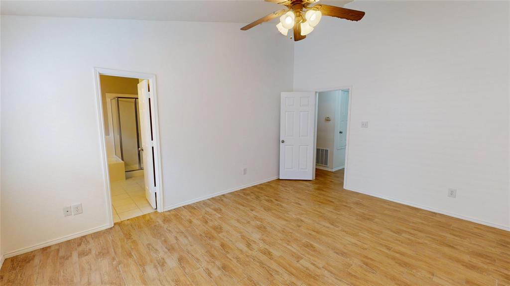1545 Outerbridge Drive Property Photo 13