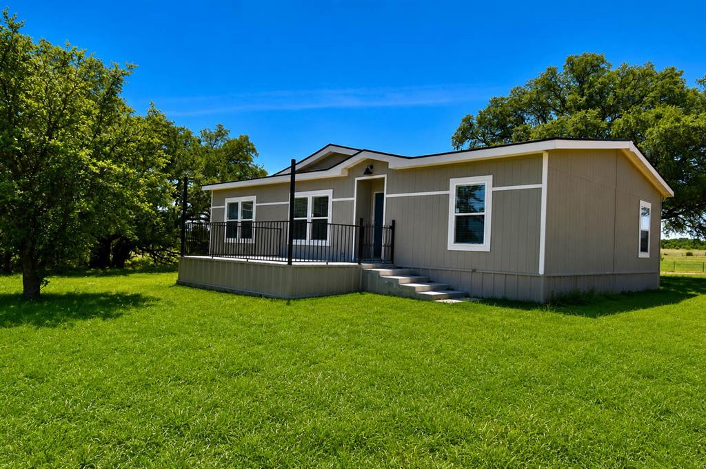 8228 Us Hwy 377 Property Photo 13