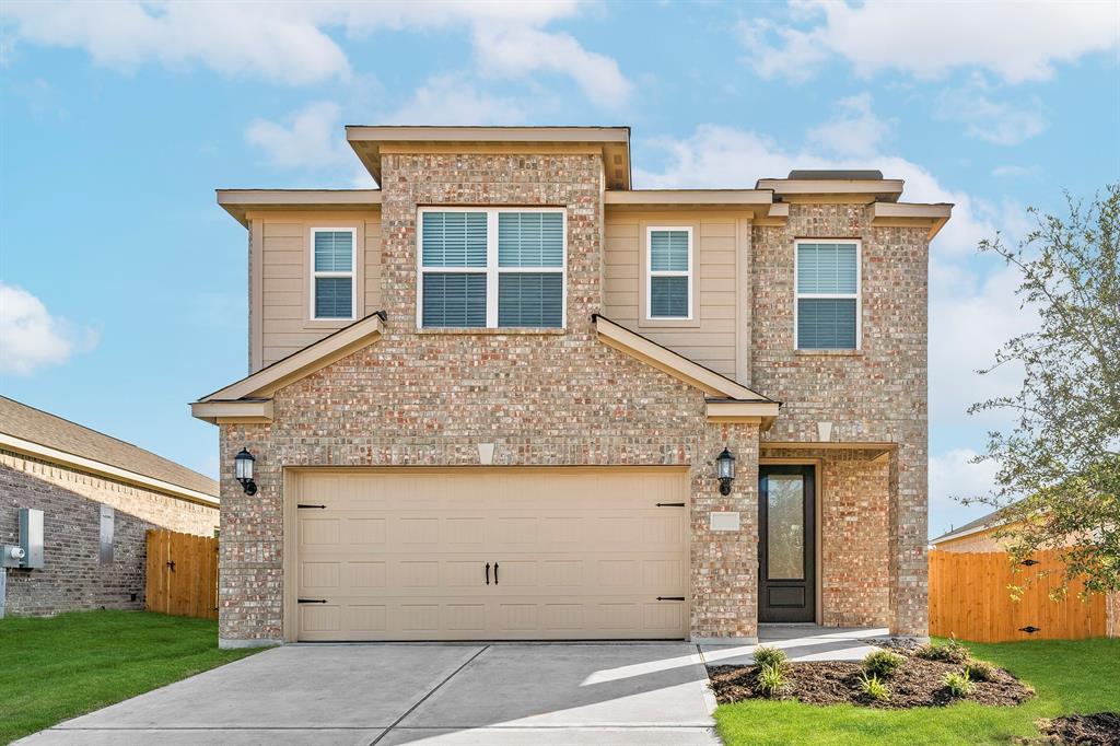 1107 Bullock Drive Property Photo 1
