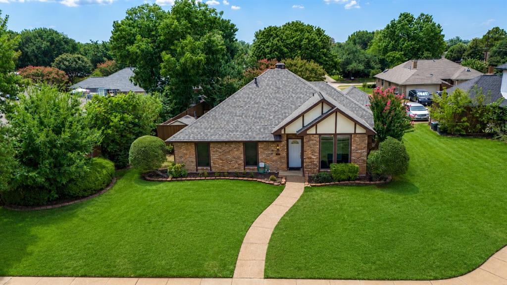 705 Michelle Place