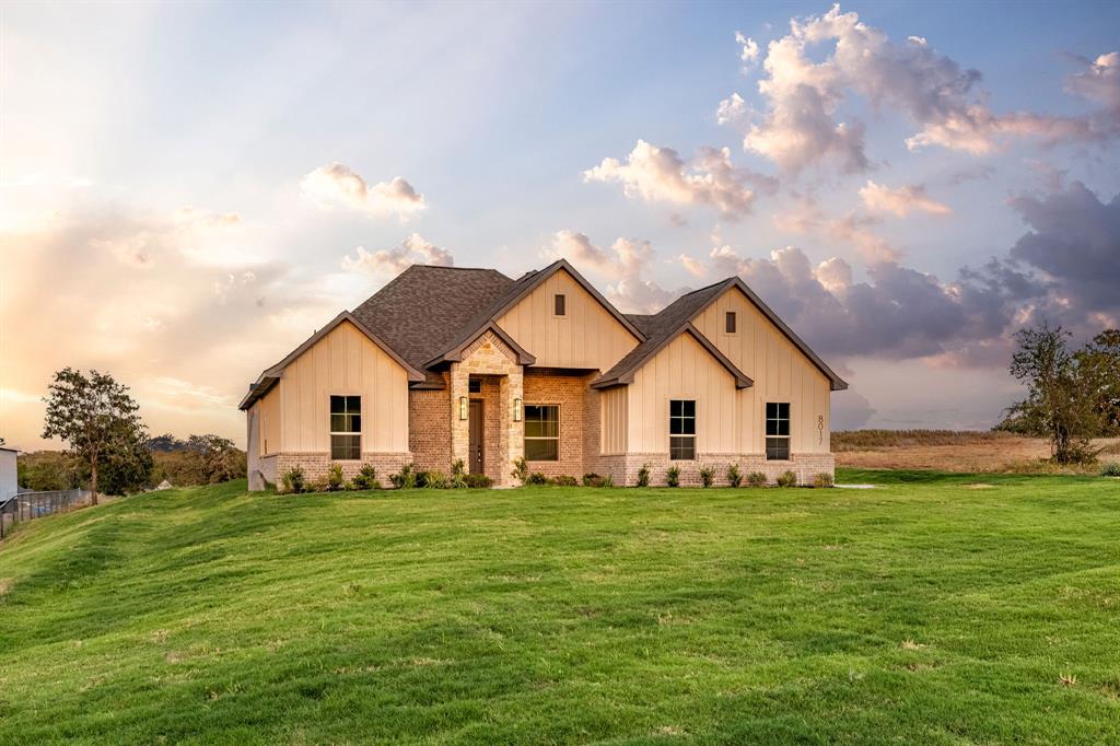 8017 Ranch View Place Property Photo 2