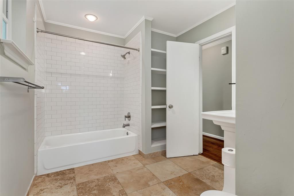 2510 Pinebluff Drive Property Photo 12