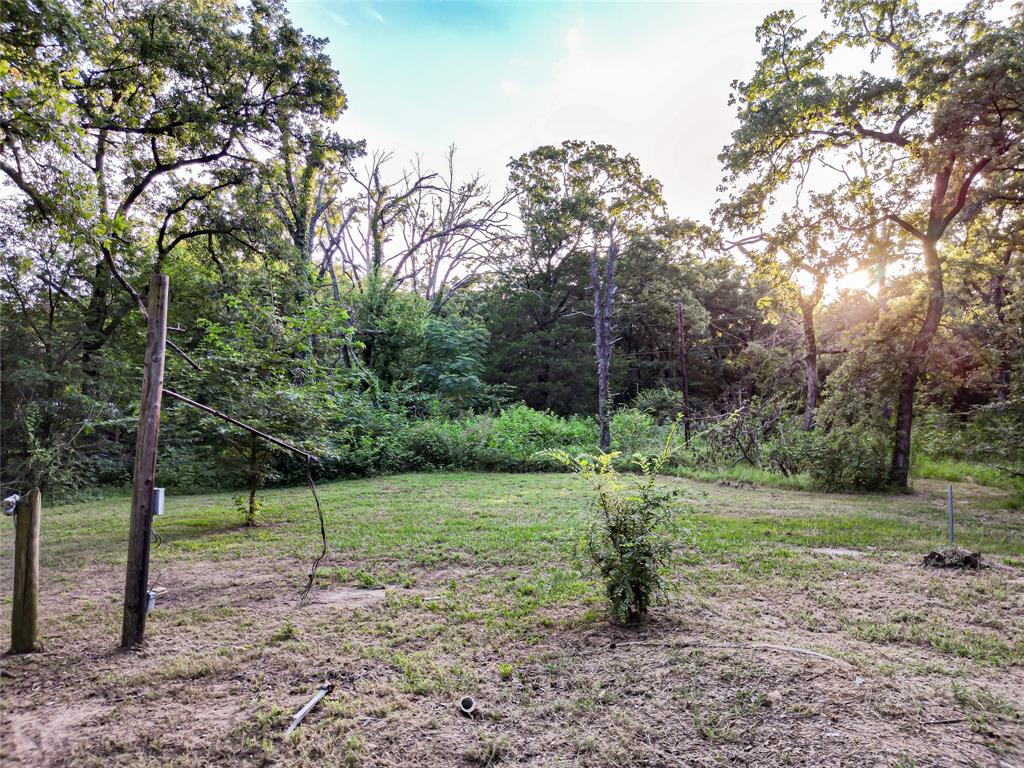 208 N Old Indian Trail Property Photo 7