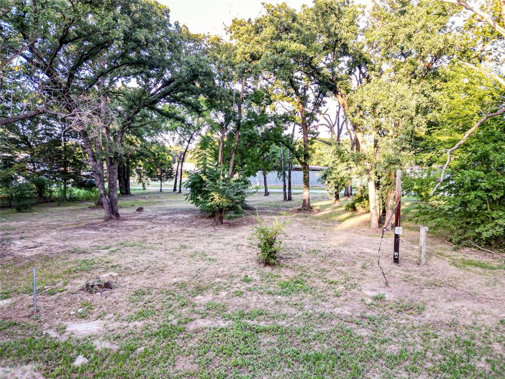 208 N Old Indian Trail Property Photo 8