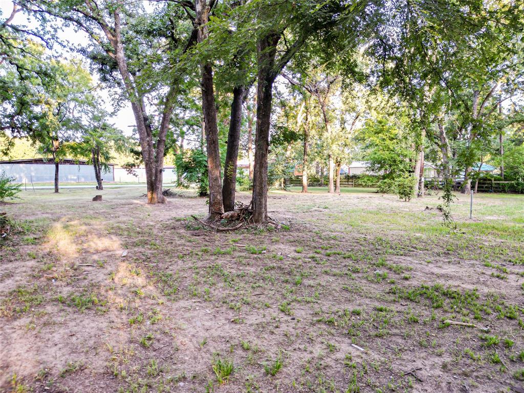 208 N Old Indian Trail Property Photo 10
