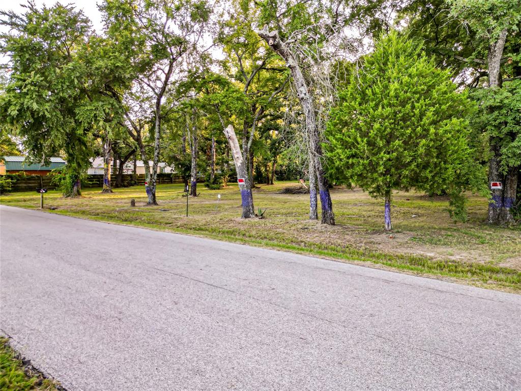 208 N Old Indian Trail Property Photo 12