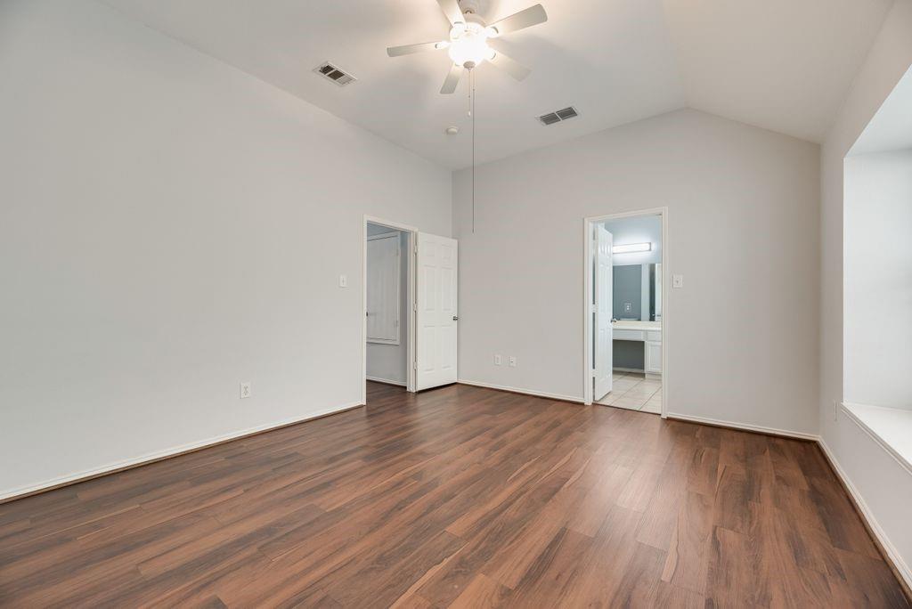 2313 Hillside Drive Property Photo 12