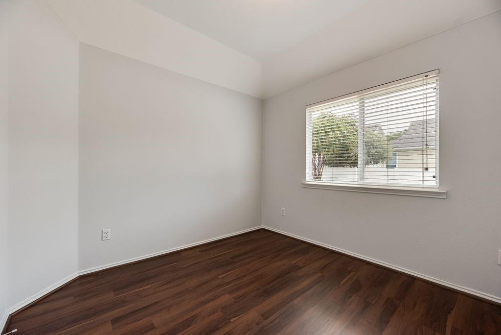 2313 Hillside Drive Property Photo 16