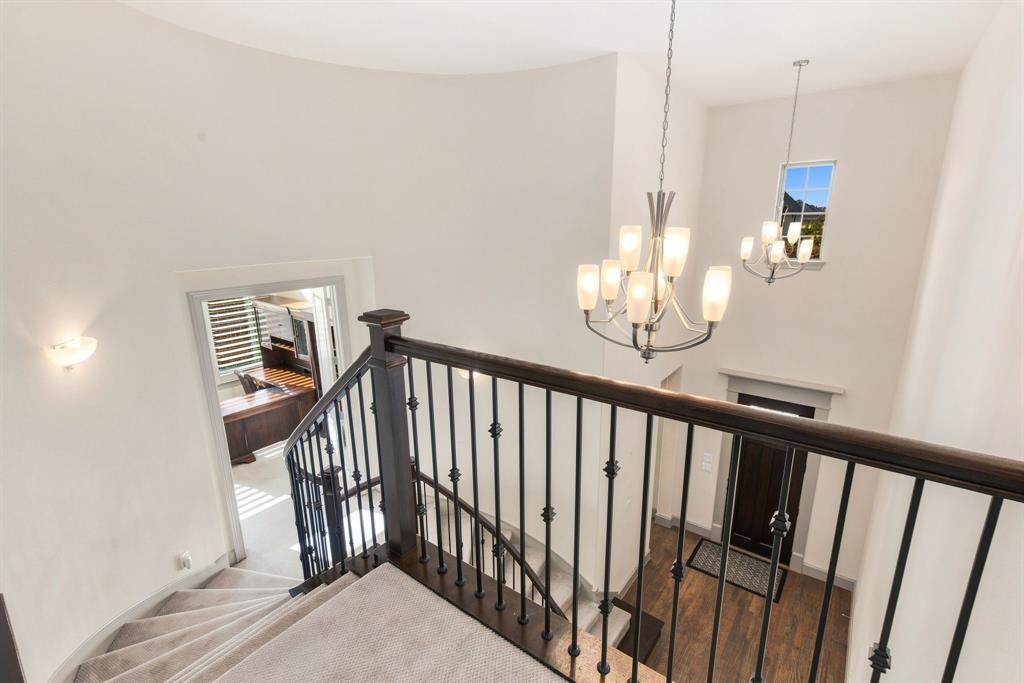 3923 Idlebrook Drive Property Photo 23