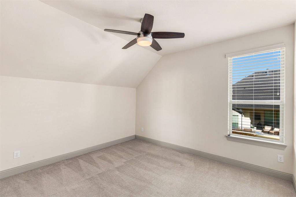 3923 Idlebrook Drive Property Photo 28