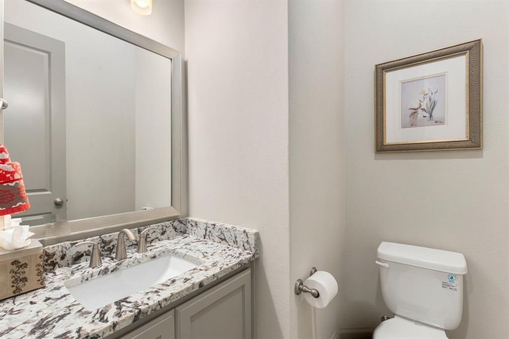 3923 Idlebrook Drive Property Photo 33