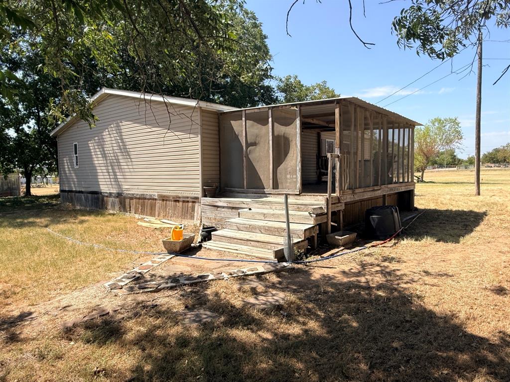 1100 Alford Street Property Photo 1