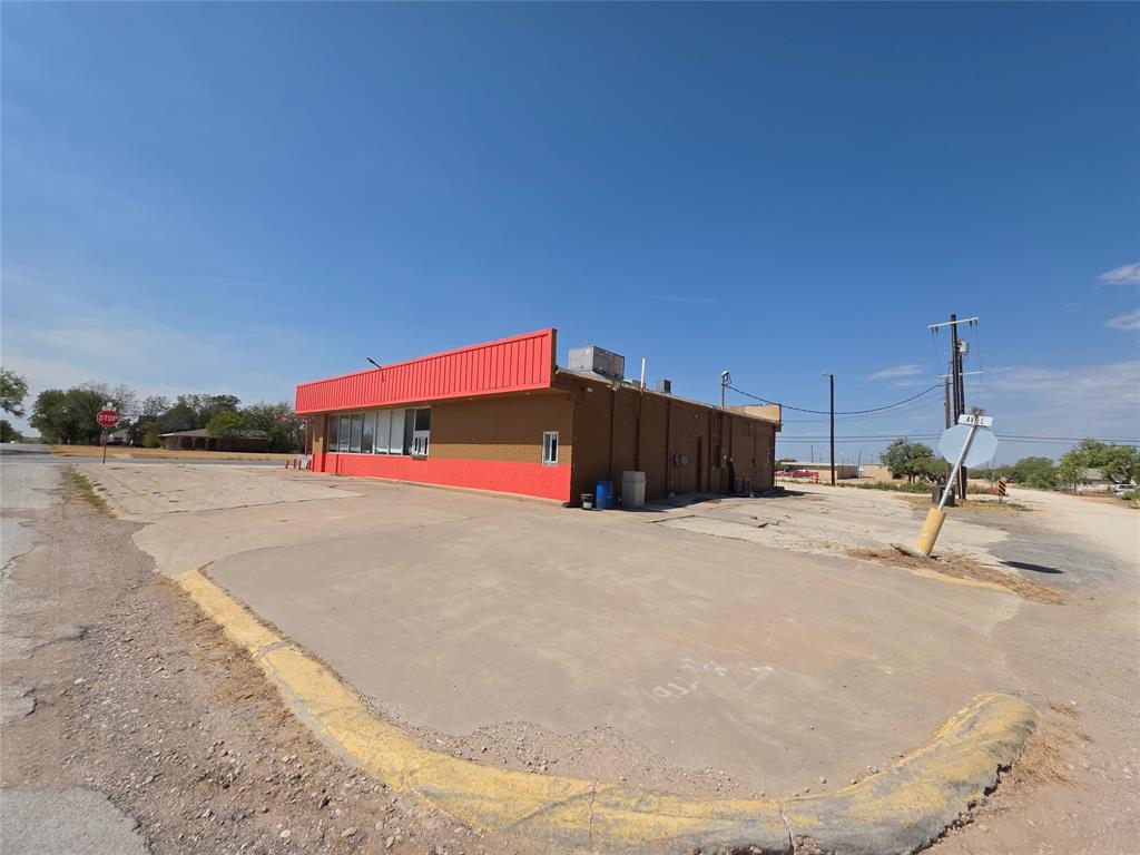 1302 17th Street Property Photo 7