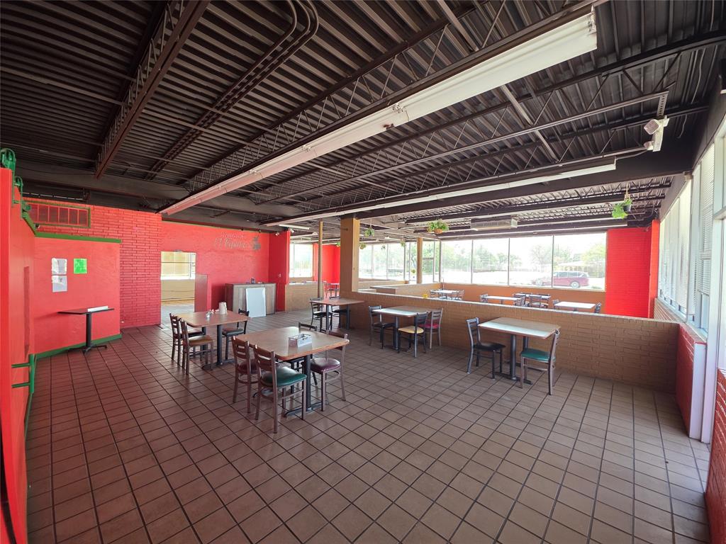 1302 17th Street Property Photo 15