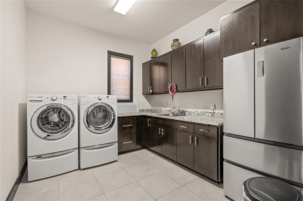 12516 Bella Vita Drive Property Photo 35