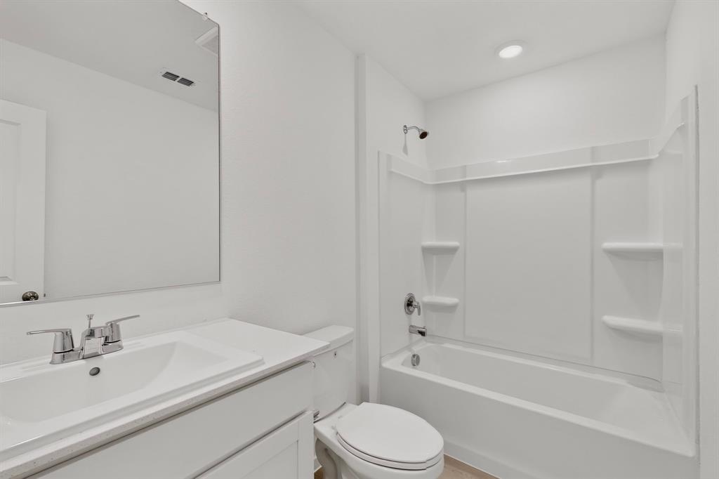 624 Kinglet Lane Property Photo 14
