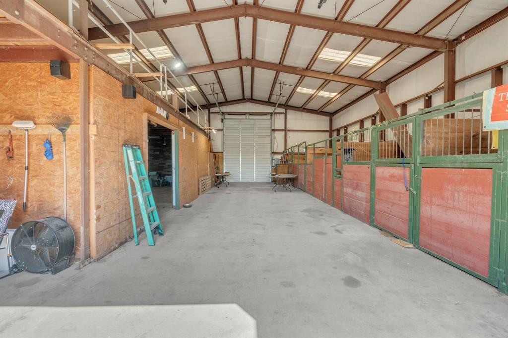 7029 County Road 526 Property Photo 32